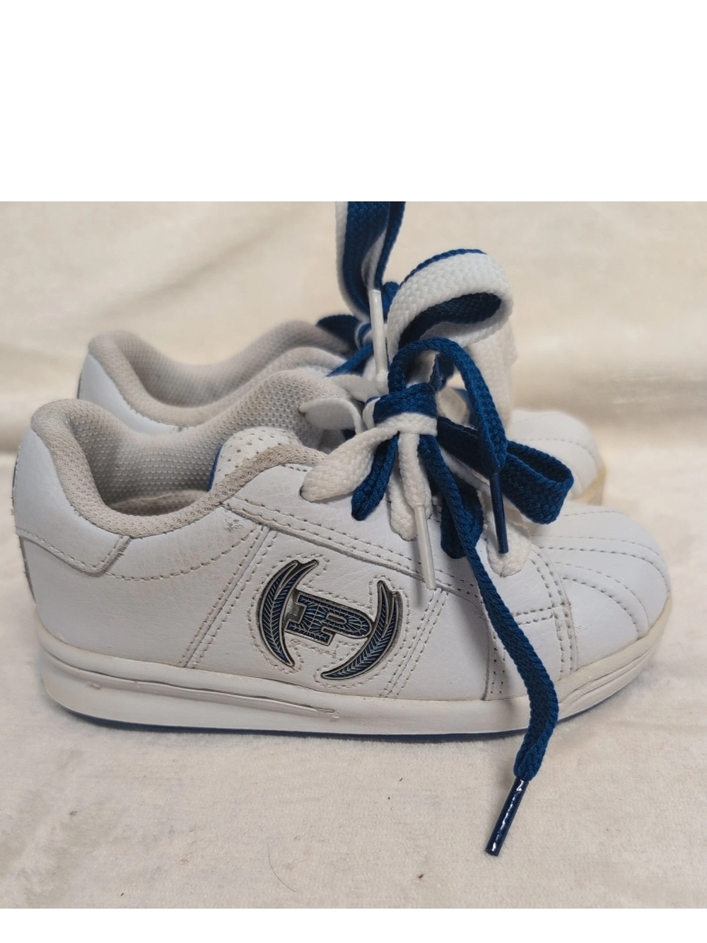 Phat Farm White Kids Sneakers with Blue Laces Size 11
